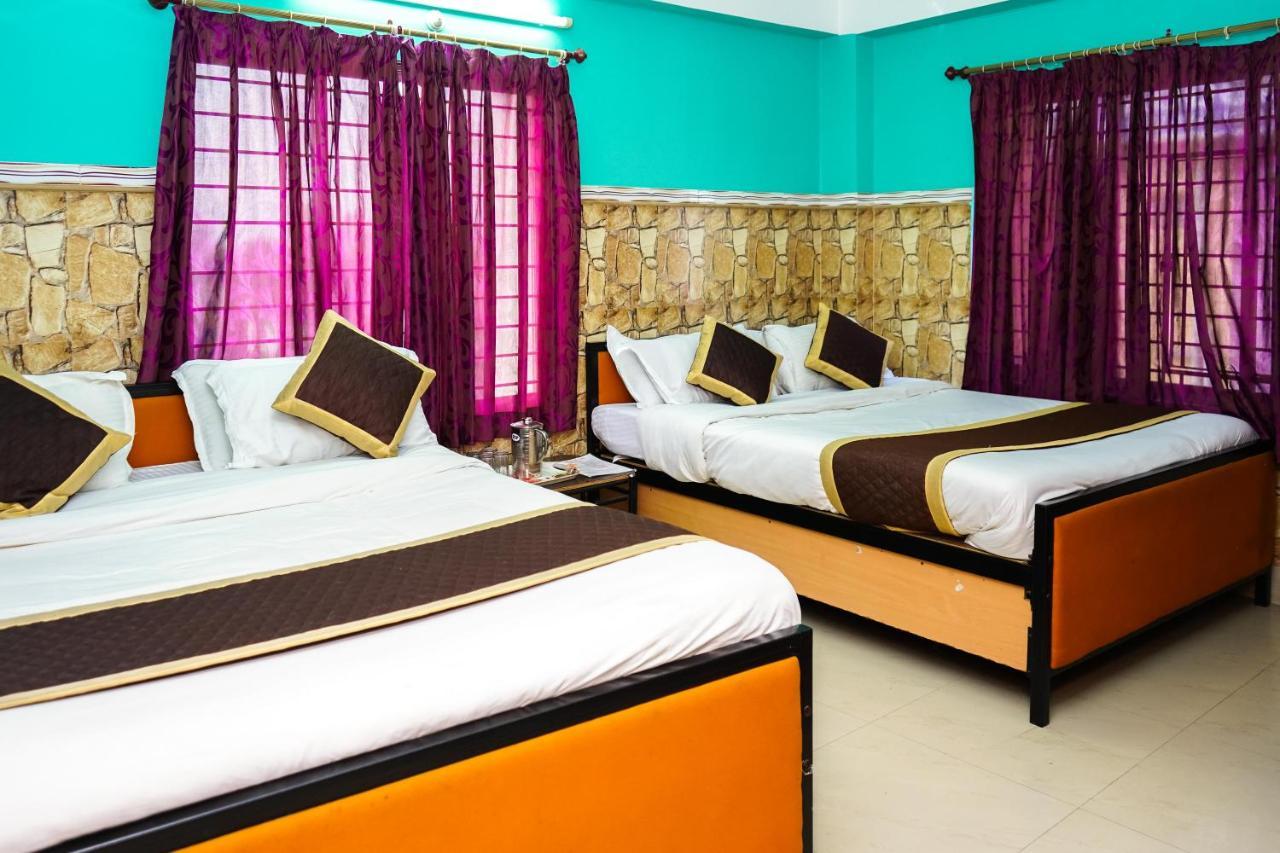 Tirupati Lodge Njp Siliguri Εξωτερικό φωτογραφία