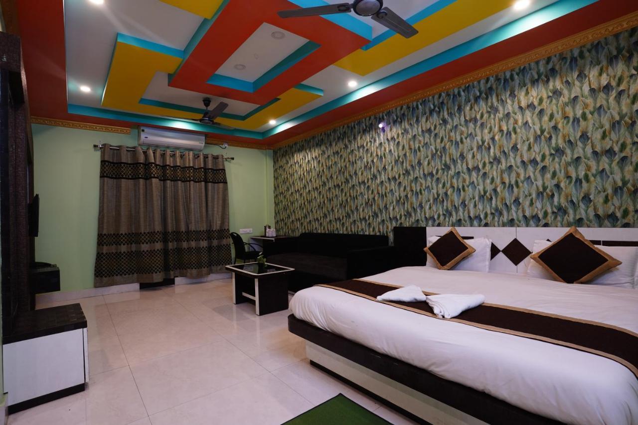 Tirupati Lodge Njp Siliguri Εξωτερικό φωτογραφία