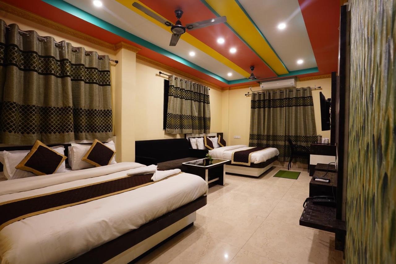 Tirupati Lodge Njp Siliguri Εξωτερικό φωτογραφία