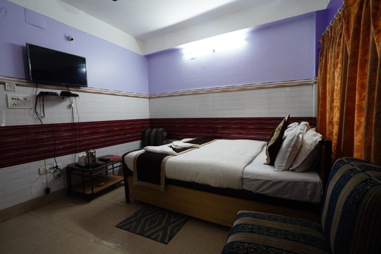 Tirupati Lodge Njp Siliguri Εξωτερικό φωτογραφία