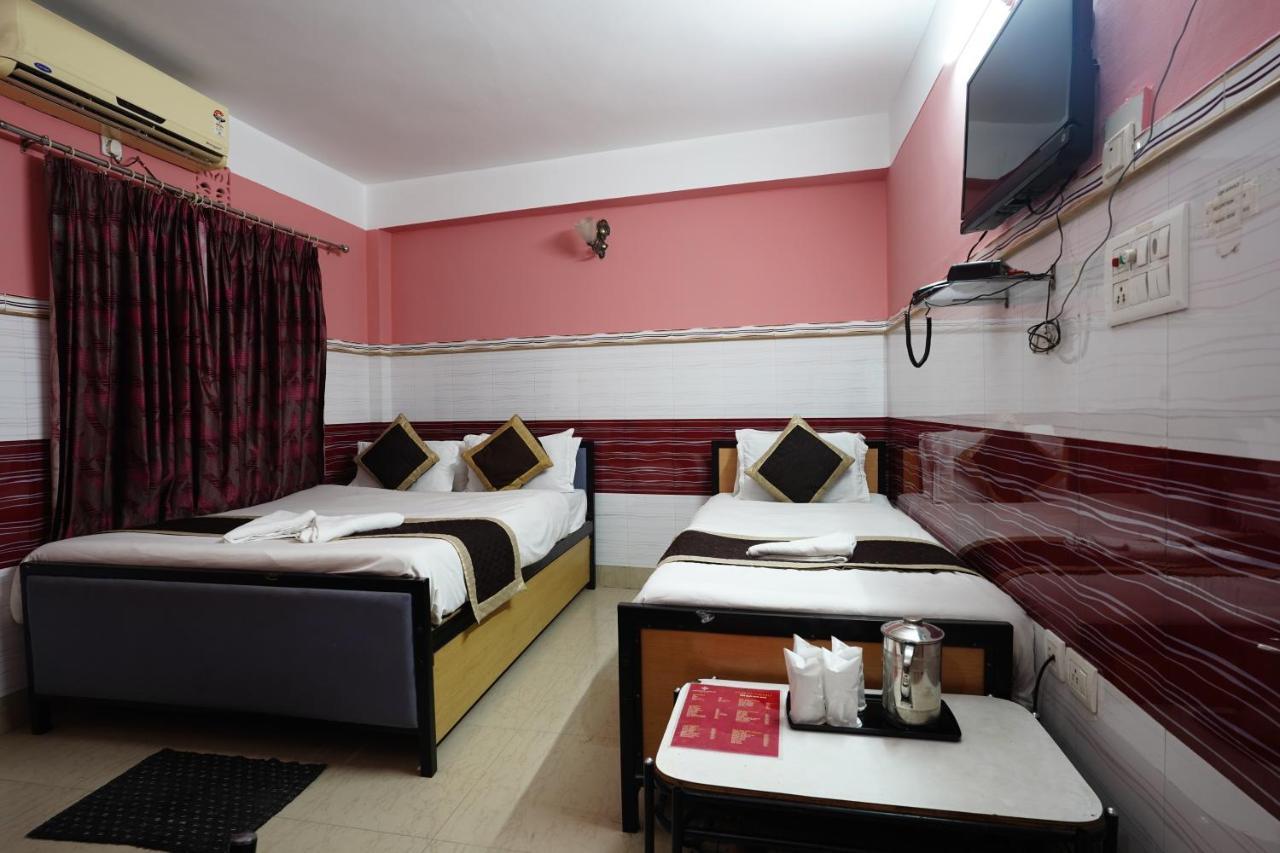 Tirupati Lodge Njp Siliguri Εξωτερικό φωτογραφία