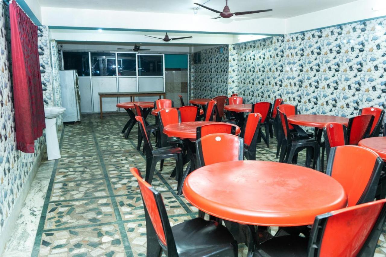 Tirupati Lodge Njp Siliguri Εξωτερικό φωτογραφία