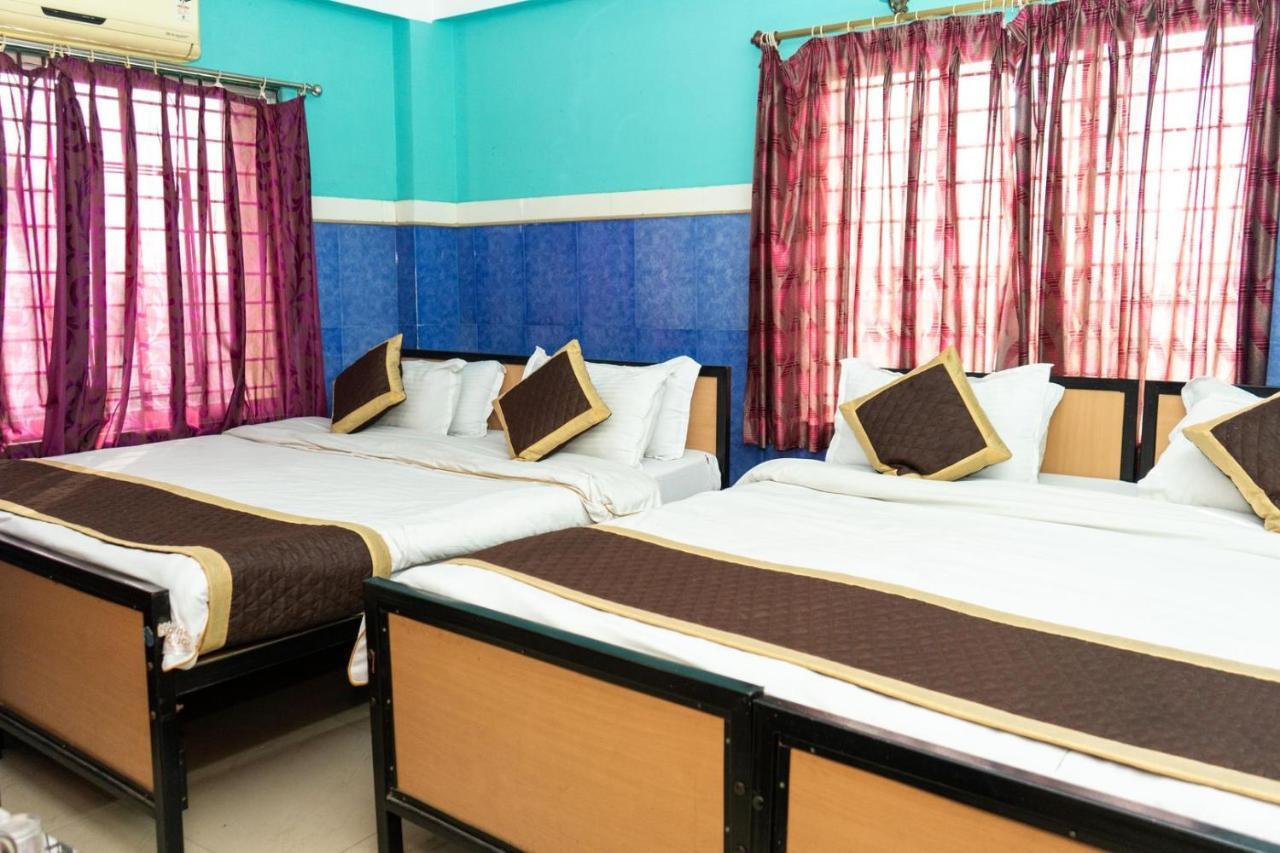 Tirupati Lodge Njp Siliguri Εξωτερικό φωτογραφία